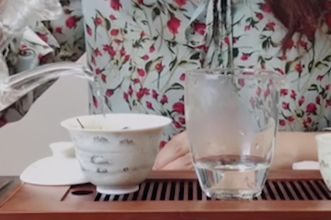 最新奶白茶品種,最新奶白茶品種，背景、影響與地位