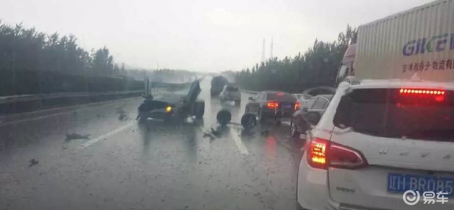 濟(jì)寧高速車禍最新消息，科技引領(lǐng)未來(lái)，智能護(hù)航安全之路